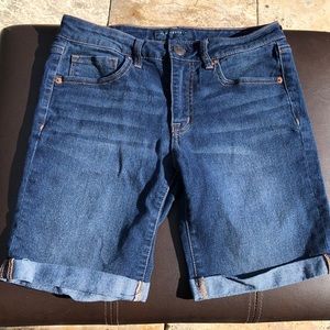 Aeropostale Juniors Bermuda Jean Shorts - Size 4
